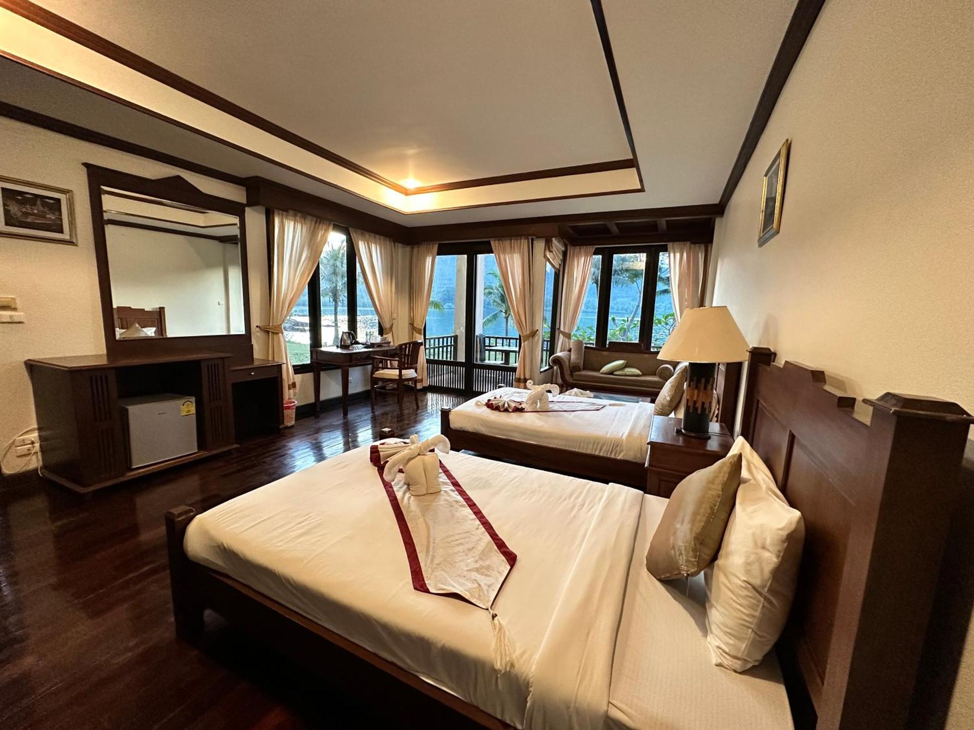 Kooncharaburi Resort - Koh Chang Exteriör bild