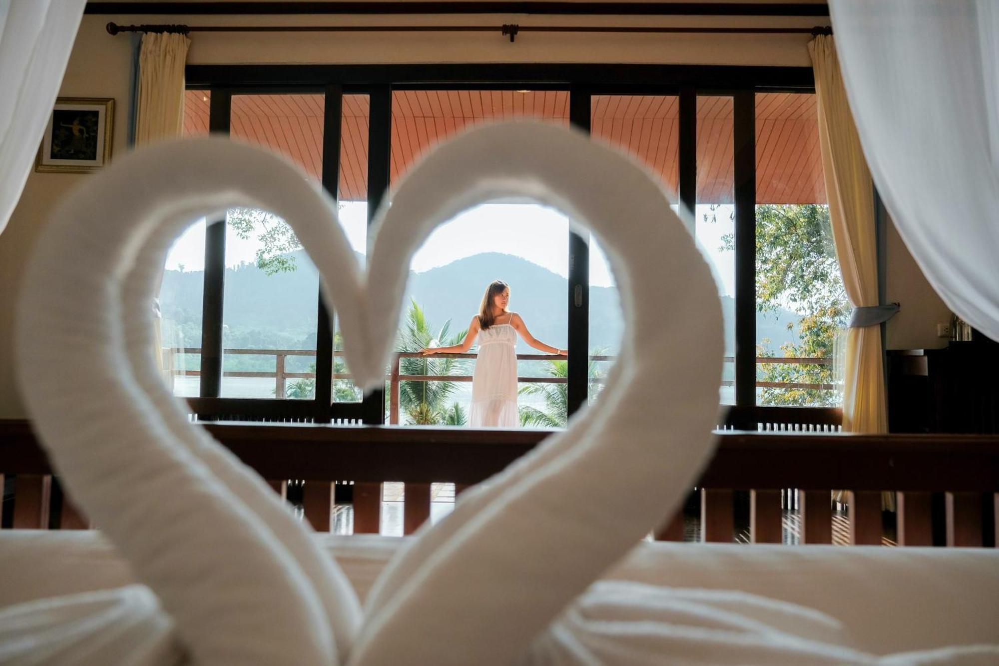 Kooncharaburi Resort - Koh Chang Exteriör bild