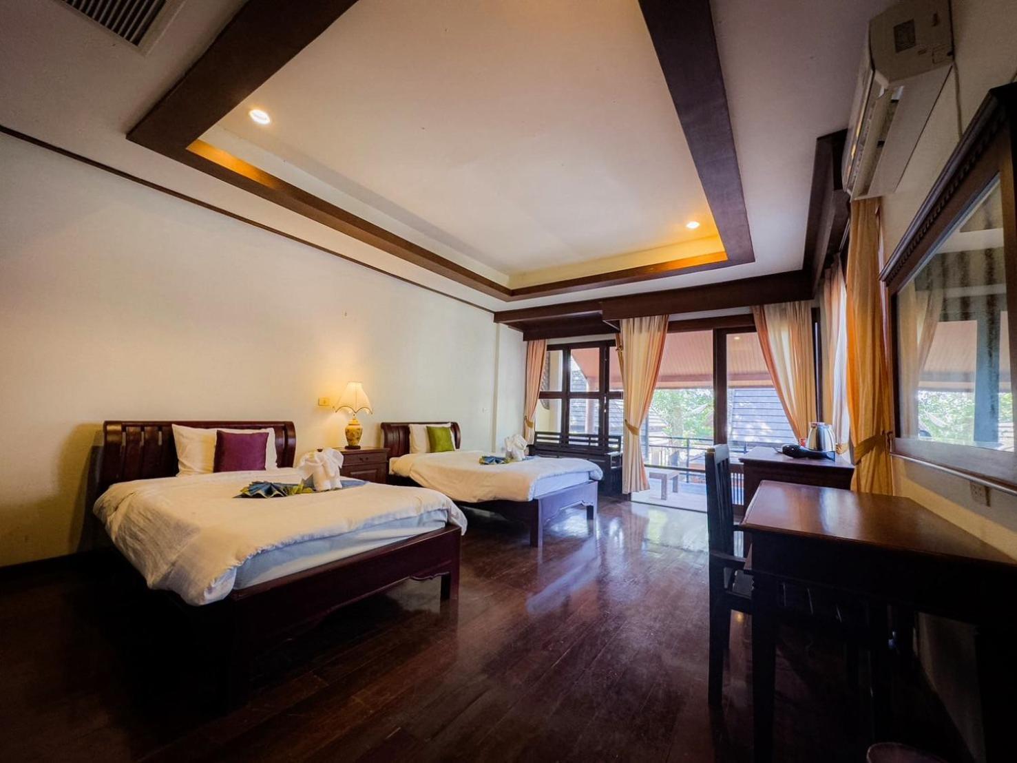 Kooncharaburi Resort - Koh Chang Exteriör bild